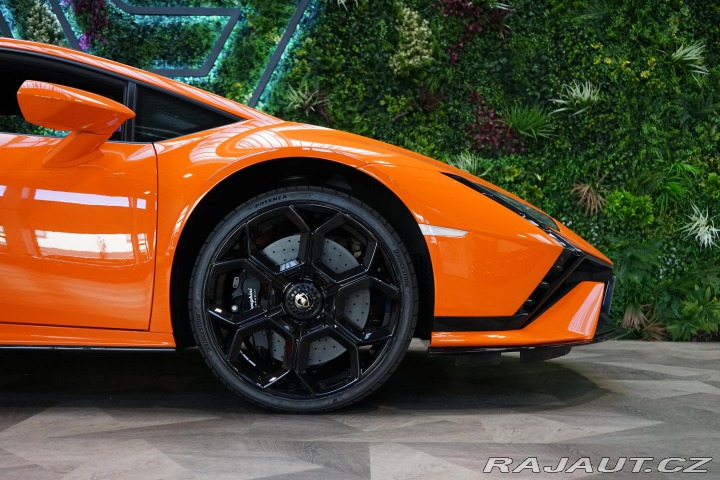 Lamborghini Huracán Tecnica Lift CarPlay Sens 2024
