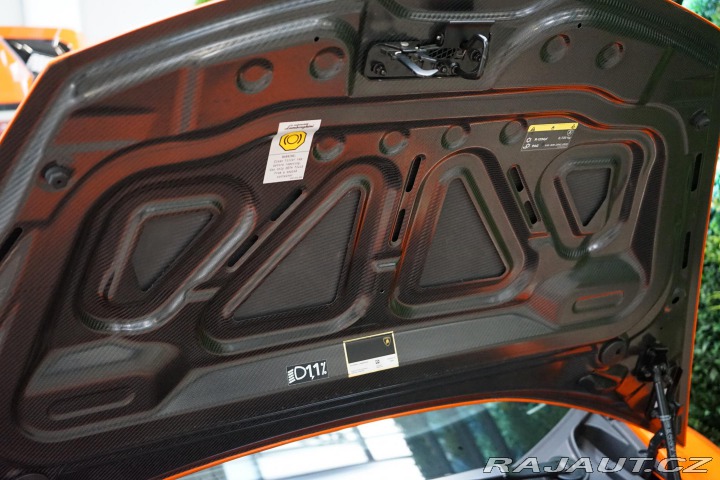 Lamborghini Huracán Tecnica Lift CarPlay Sens 2024