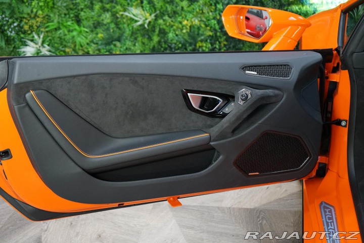 Lamborghini Huracán Tecnica Lift CarPlay Sens 2024