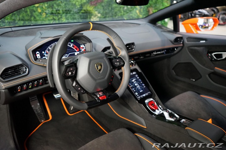 Lamborghini Huracán Tecnica Lift CarPlay Sens 2024