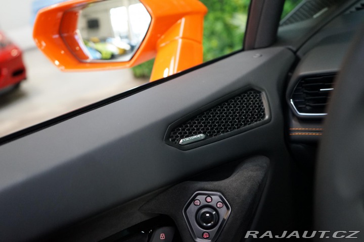 Lamborghini Huracán Tecnica Lift CarPlay Sens 2024