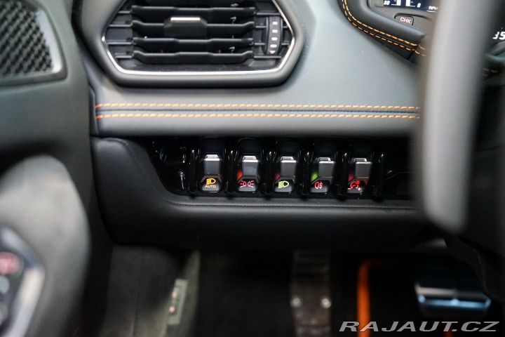Lamborghini Huracán Tecnica Lift CarPlay Sens 2024