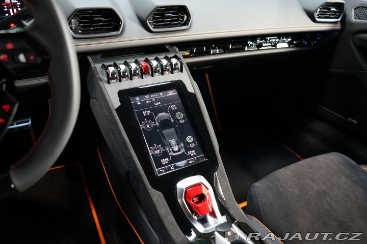 Lamborghini Huracán Tecnica Lift CarPlay Sens 2024