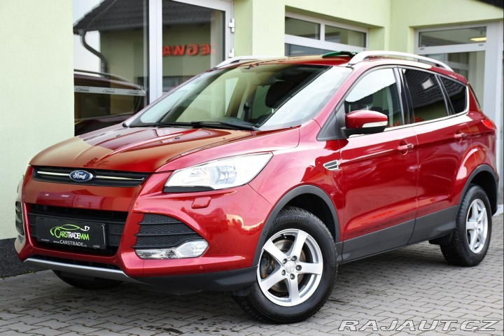 Ford Kuga 1.5EB TREND VYHŘ SEDAČKY 2015