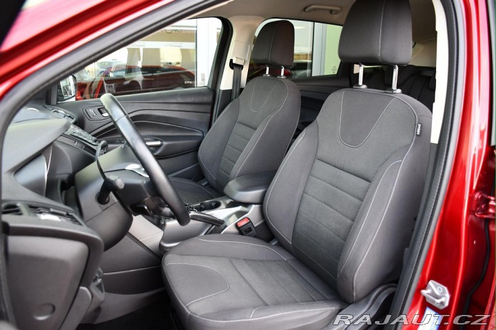 Ford Kuga 1.5EB TREND VYHŘ SEDAČKY 2015