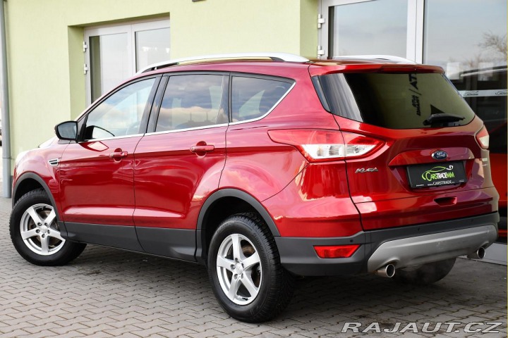 Ford Kuga 1.5EB TREND VYHŘ SEDAČKY 2015