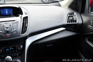 Ford Kuga 1.5EB TREND VYHŘ SEDAČKY 2015