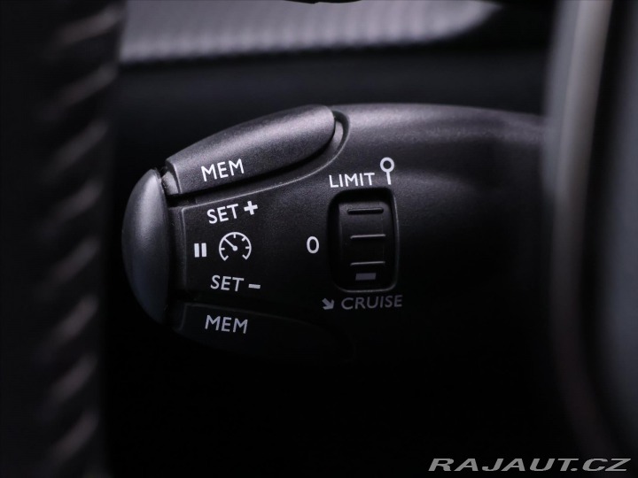 Peugeot 208 1,2 PT Aut. Style Navi LE 2022