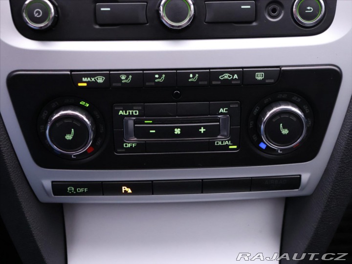 Škoda Octavia 1,6 TDI 4x4 Edition Tažn 2011