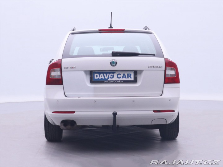 Škoda Octavia 1,6 TDI 4x4 Edition Tažn 2011