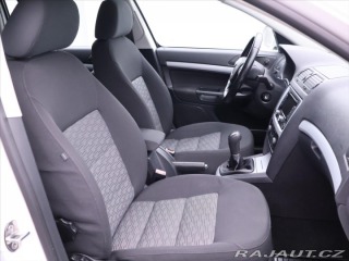 Škoda Octavia 1,6 TDI 4x4  Edition Tažn 2011