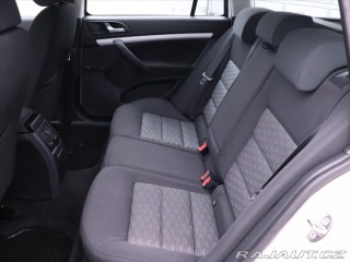 Škoda Octavia 1,6 TDI 4x4  Edition Tažn 2011