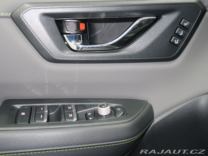 Subaru Forester 2.0ie-S ES Field CVT 2026