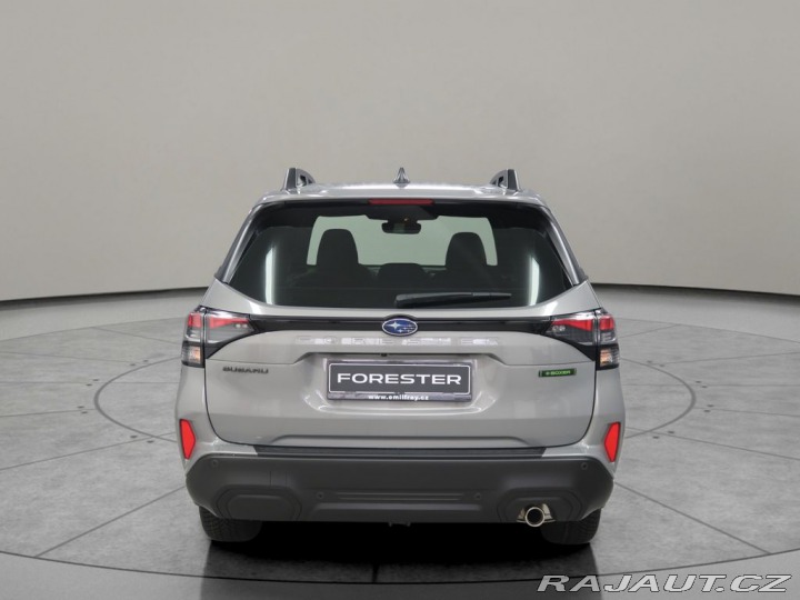 Subaru Forester 2.0ie-S ES Field CVT 2026