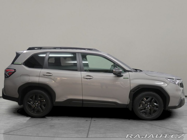 Subaru Forester 2.0ie-S ES Field CVT 4x4 2025