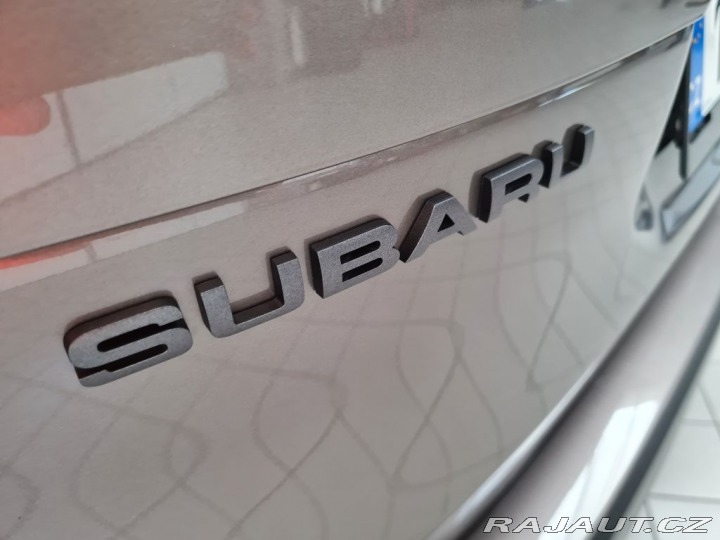 Subaru Forester 2.0ie-S ES Touring CVT 2025