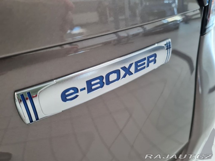 Subaru Forester 2.0ie-S ES Touring CVT 2025