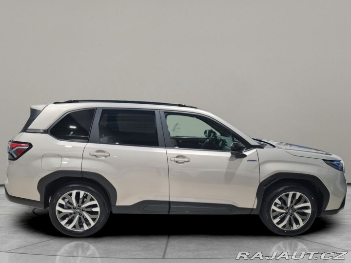 Subaru Forester 2.0ie-S ES Touring CVT 2025