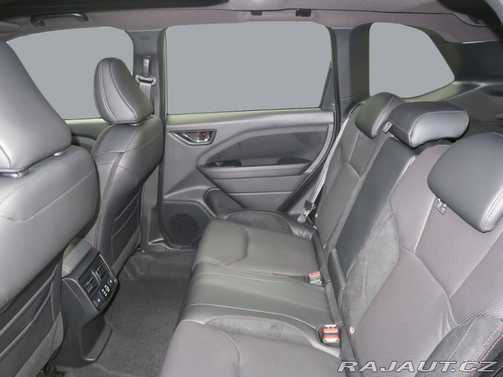 Subaru Forester 2.0ie-S ES Touring CVT 2025