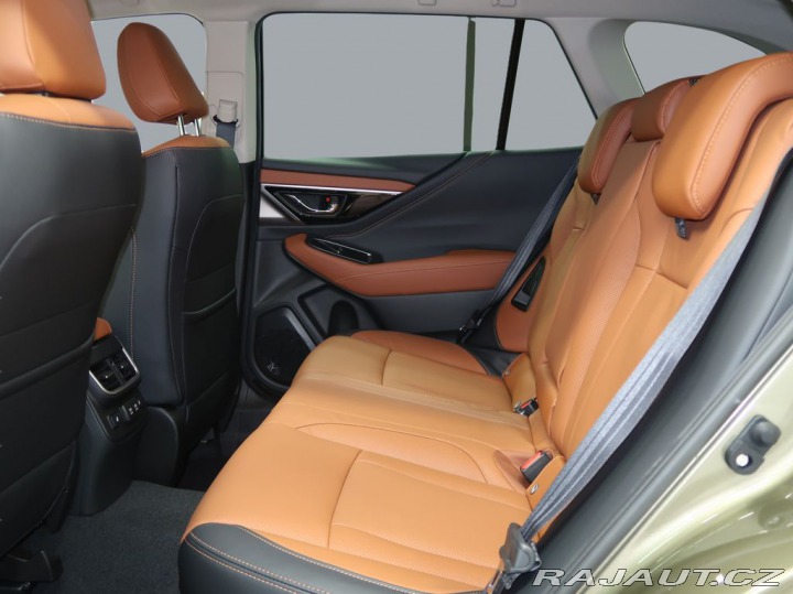 Subaru Outback 2.5i-T ES Tour Poslední š 2025