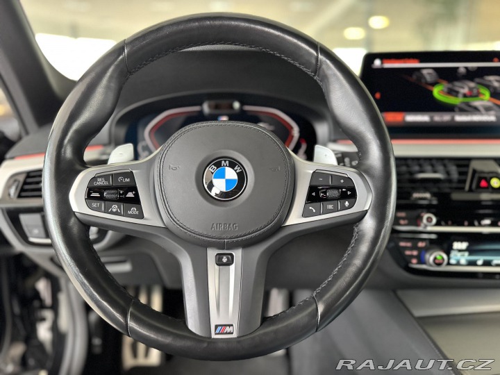 BMW 5 530d xDrive*M-SPORT*Webas 2022