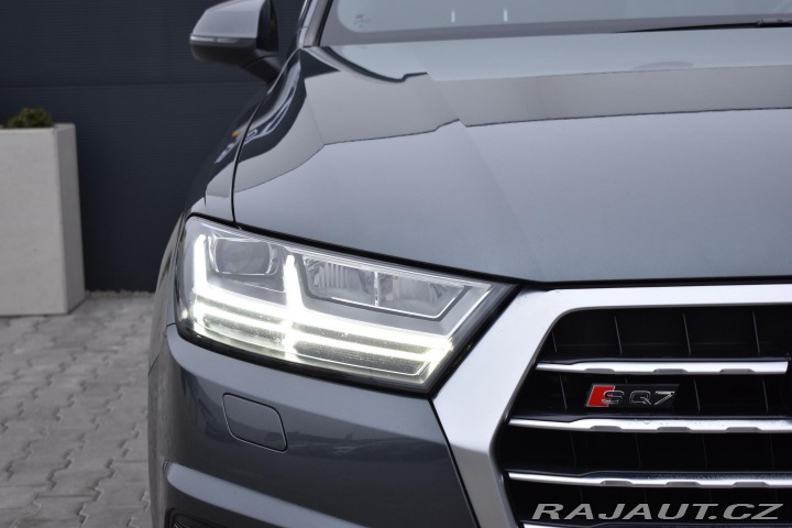 Audi Q7 3.0TDI S-LINE*7MÍST*TAŽNÉ 2016