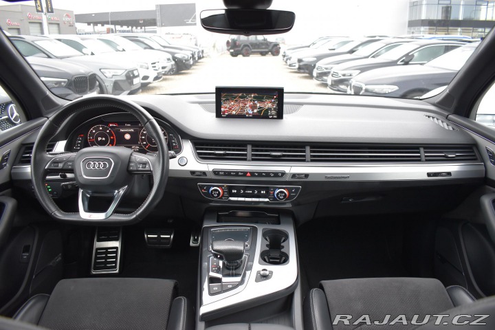 Audi Q7 3.0TDI S-LINE*7MÍST*TAŽNÉ 2016