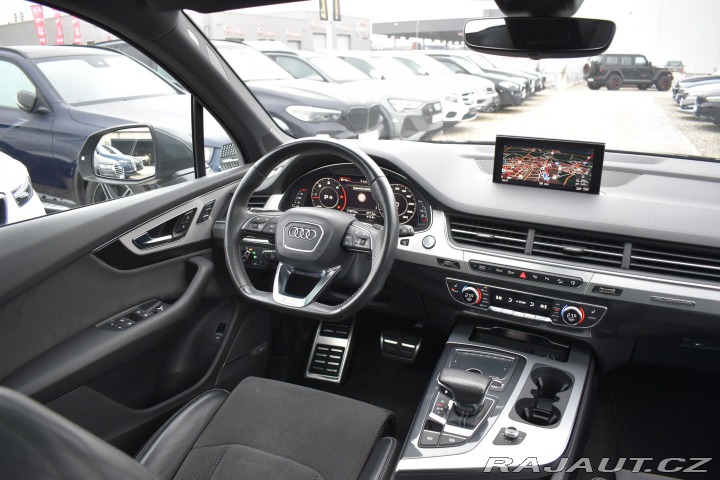 Audi Q7 3.0TDI S-LINE*7MÍST*TAŽNÉ 2016