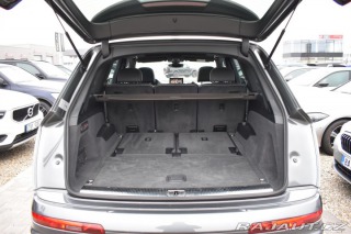 Audi Q7 3.0TDI S-LINE*7MÍST*TAŽNÉ 2016