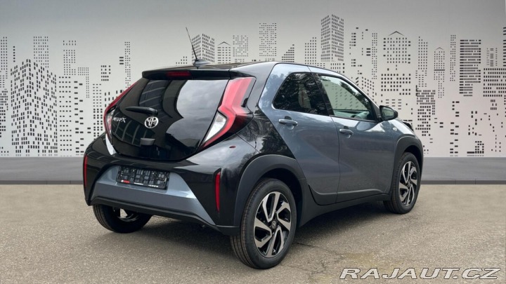 Toyota Aygo 1,0 Style 5MT 2025