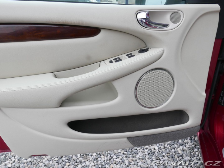 Jaguar X-Type 3,0 V6 Automat REZERVACE 2008