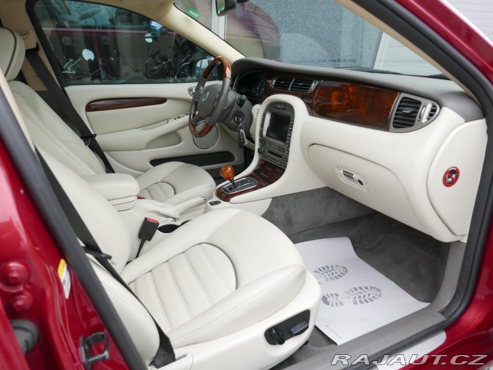 Jaguar X-Type 3,0 V6 Automat REZERVACE 2008