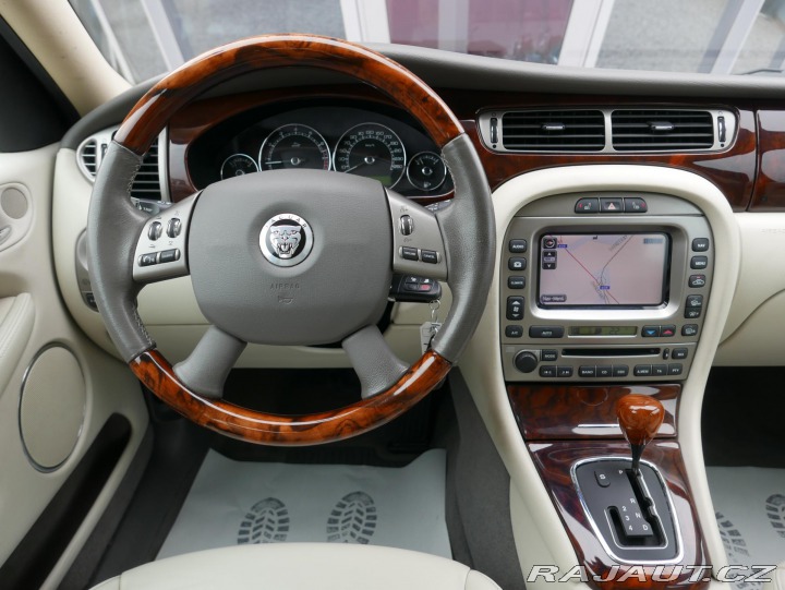 Jaguar X-Type 3,0 V6 Automat REZERVACE 2008