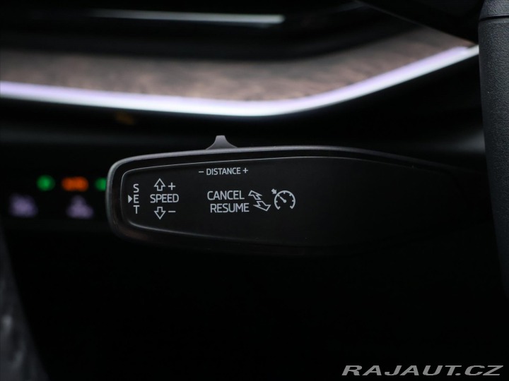 Škoda Superb 2,0 TDI DSG Laurin & 2024
