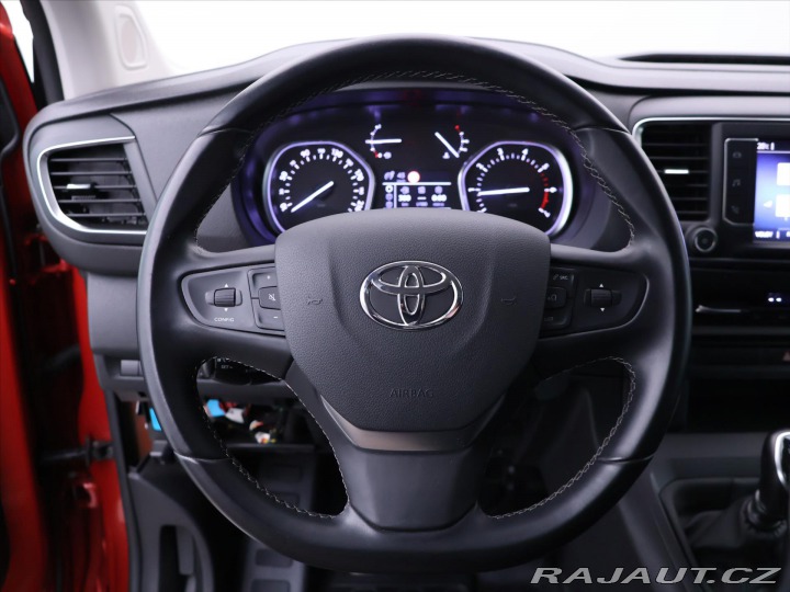 Toyota ProAce 2.0 D-4D L2 Shuttle 8m Zá 2022
