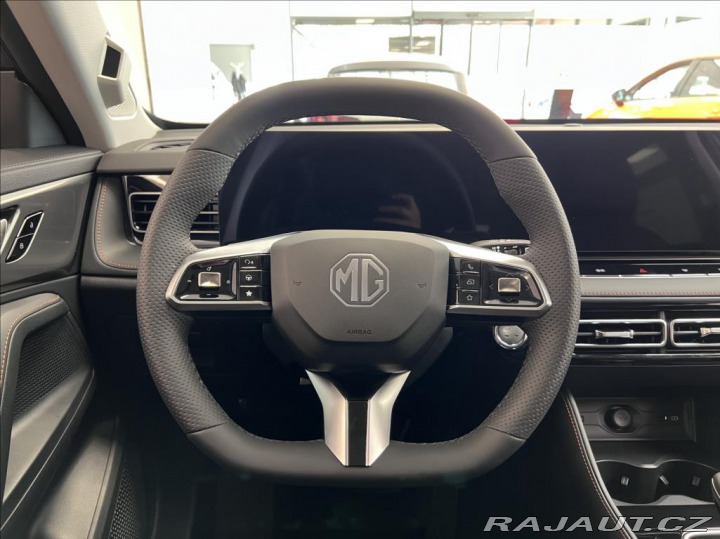 MG HS 1.5 TGI Emotion 7DCT 2025