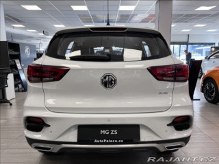 MG ZS 1.5 MT5 Emotion Plus 2024
