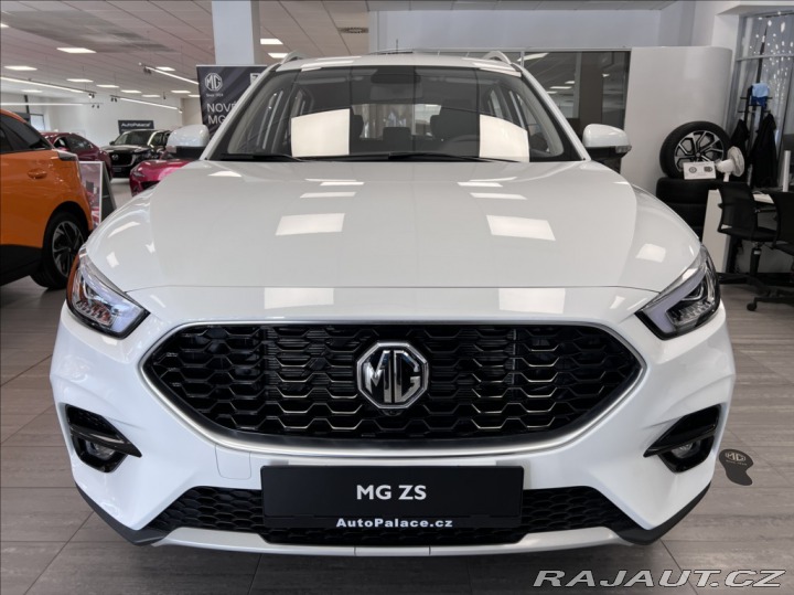 MG ZS 1.5 MT5 Emotion Plus 2024