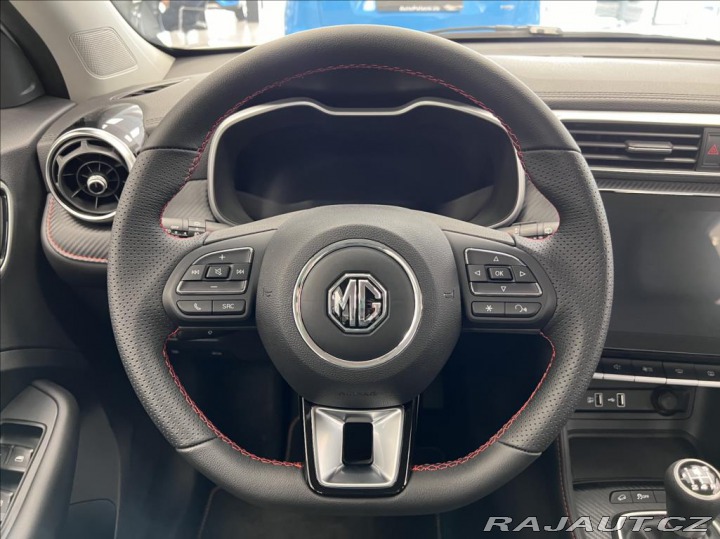 MG ZS 1.5 MT5 Emotion Plus 2024