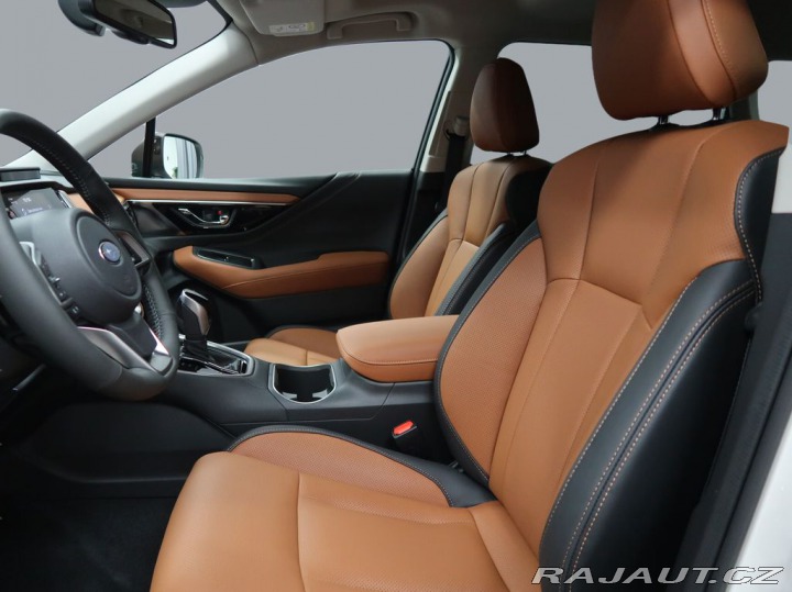 Subaru Outback 2.5i-T ES Tour Poslední š 2025
