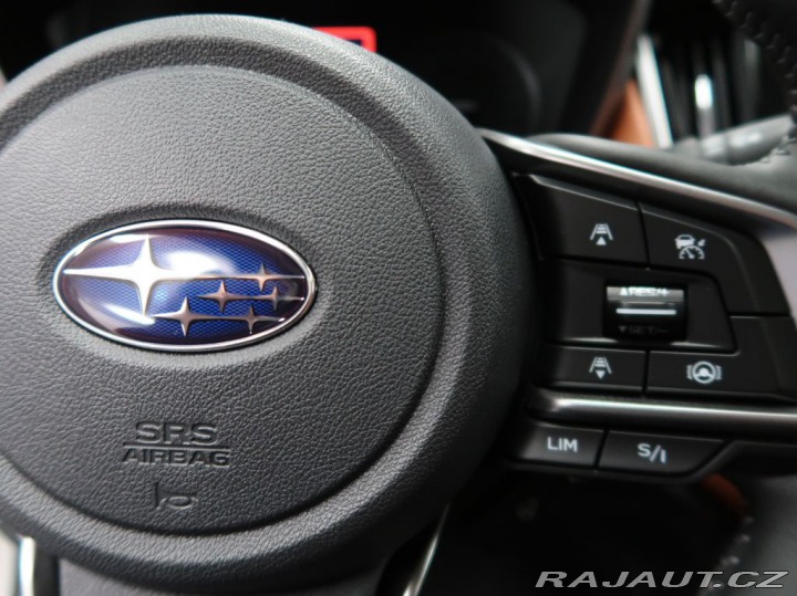 Subaru Outback 2.5i-T ES Tour Poslední š 2025