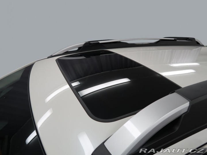 Subaru Outback 2.5i-T ES Tour Poslední š 2025