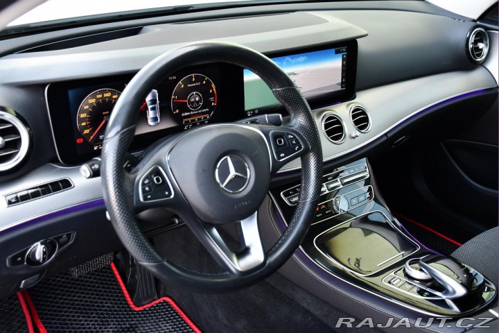 Mercedes-Benz E 220d 9G HUD K360°ČR 2016