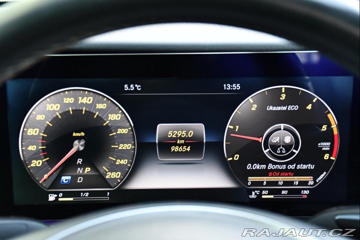 Mercedes-Benz E 220d 9G HUD K360°ČR 2016
