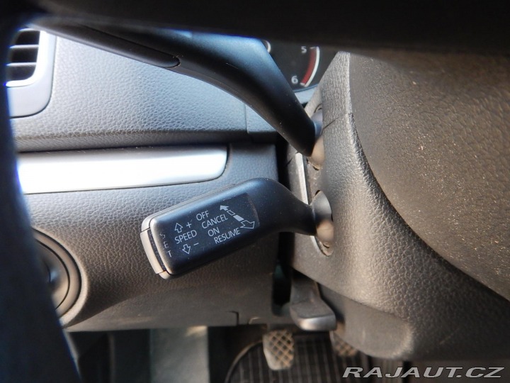 Volkswagen Sharan 2.0 TDI, KLIMA, 6 KVALT 2013