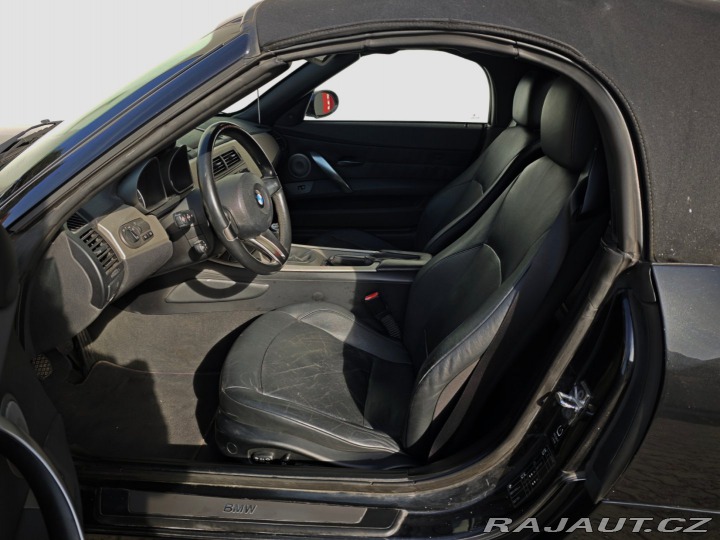 BMW Z4 3.0i Roadster 170kW MT6 2003