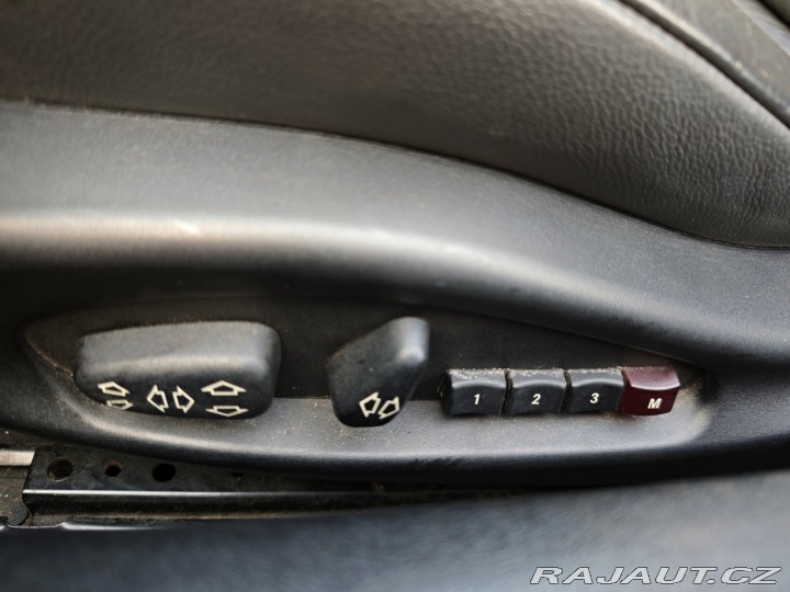 BMW Z4 3.0i Roadster 170kW MT6 2003