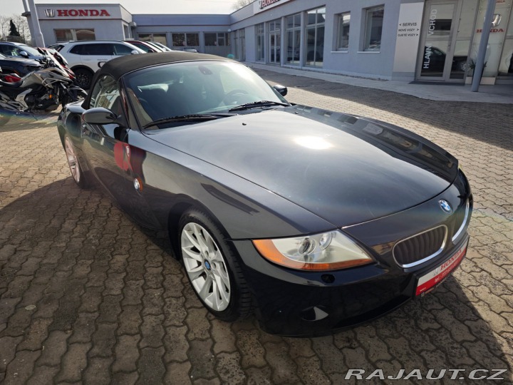 BMW Z4 3.0i Roadster 170kW MT6 2003