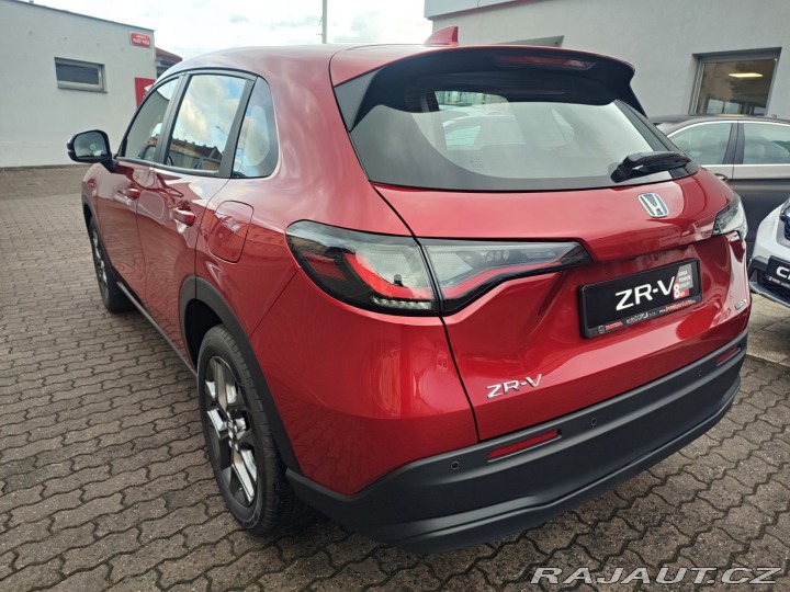 Honda ZR-V 2.0eHEV 135kW ELEGANCE SK 2025
