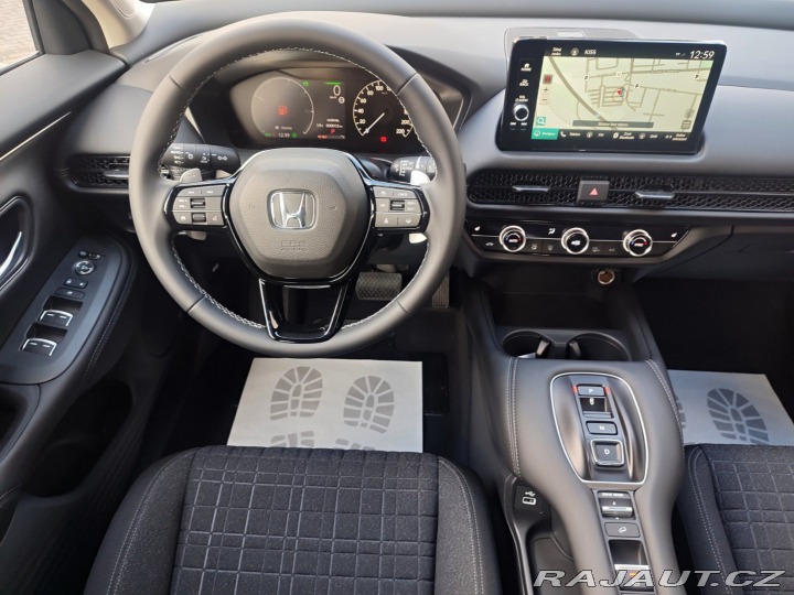 Honda ZR-V 2.0eHEV 135kW ELEGANCE SK 2025